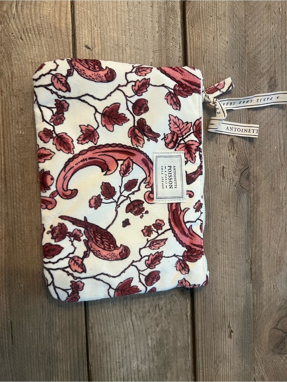 Sézane Red LOVE Tote, SEA NY tote, Octobre Tote and more - Picture 16 of 16